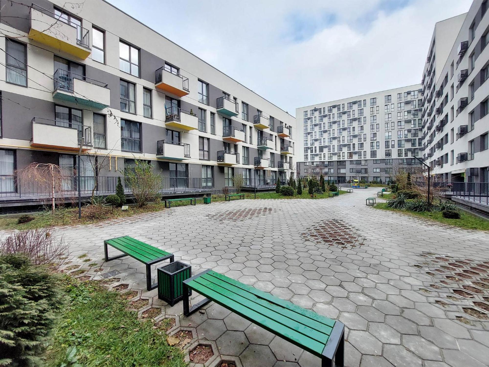 Новобудова Місто Трав, Р-Н Вікторії Гарденс Apartamento Lviv Exterior foto