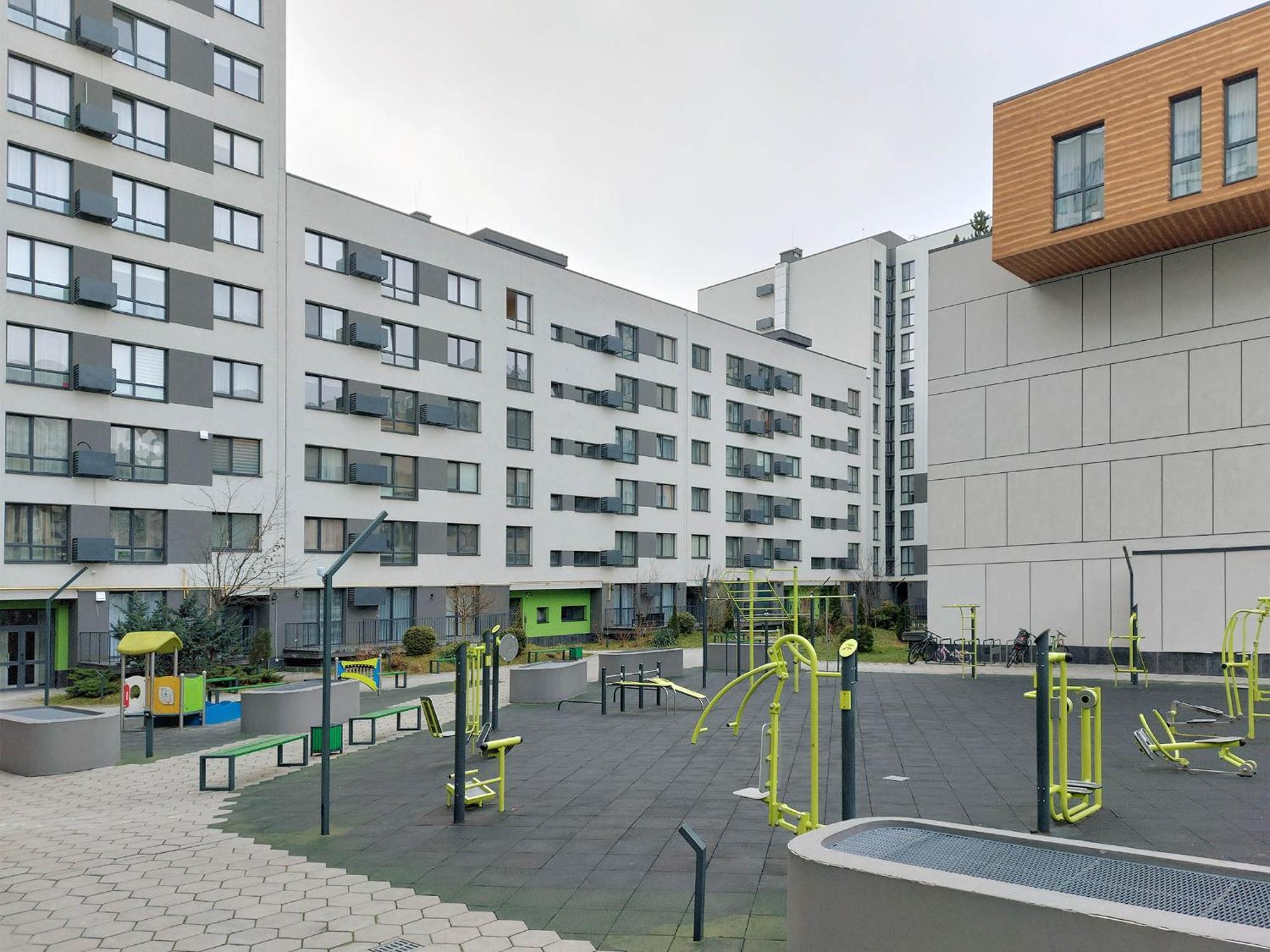 Новобудова Місто Трав, Р-Н Вікторії Гарденс Apartamento Lviv Exterior foto
